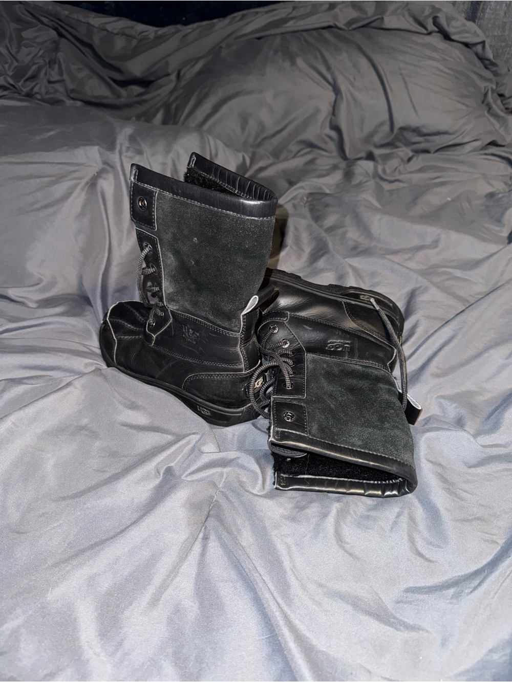 UGG - kids size 4 Suede and leather winter boots